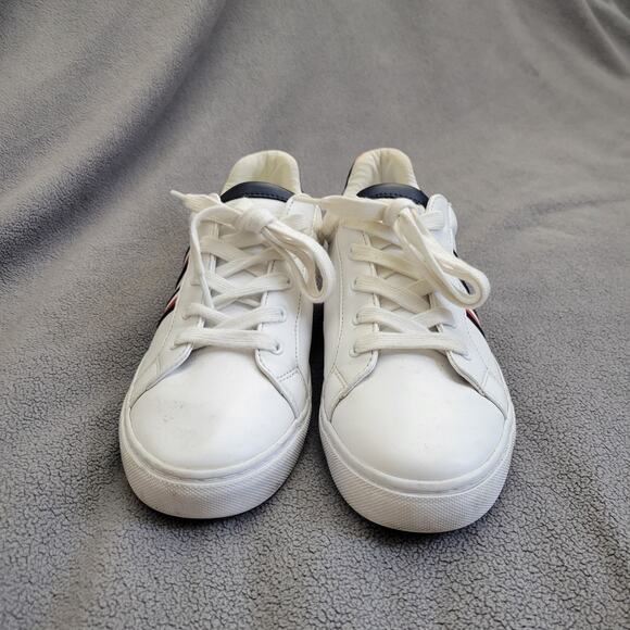 TOMMY HILFIGER LENDON Sneaker Womens 9M White Leather Red Blue Logo 5970720 - Picture 2 of 15